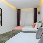 شقة Bosphorus View With Spacious 3 Bedrooms *