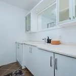 Bosphorus View With Spacious 3 Bedrooms شقة