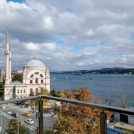 Bosphorus View With Spacious 3 Bedrooms İstanbul