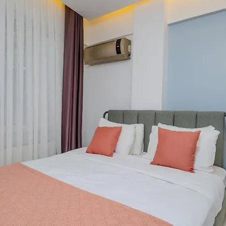 Bosphorus View With Spacious 3 Bedrooms Apartment *