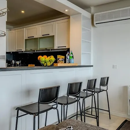 Bosphorus View With Spacious 3 Bedrooms Apartment Istanbul