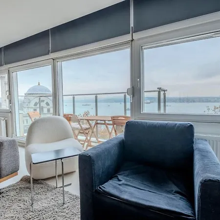 Bosphorus View With Spacious 3 Bedrooms Apartment *