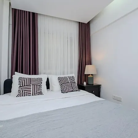 Bosphorus View With Spacious 3 Bedrooms アパート イスタンブール