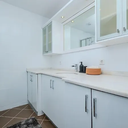 Bosphorus View With Spacious 3 Bedrooms アパート